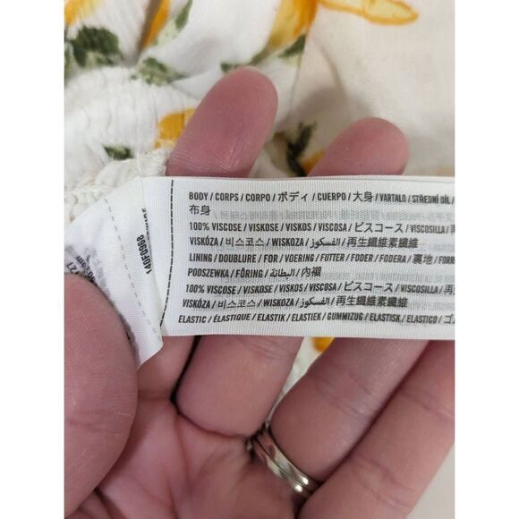 Abercrombie & Fitch White Lemon Print Smocked Waist Crop Top - Size S - Picture 6 of 6